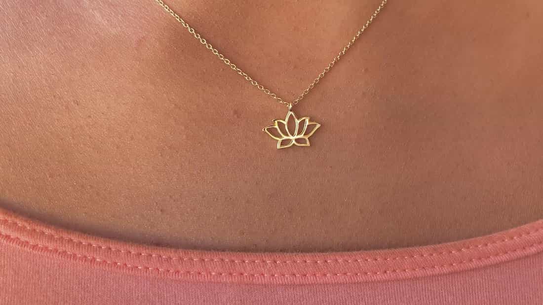 Lotus Flower Pendant Necklace Video